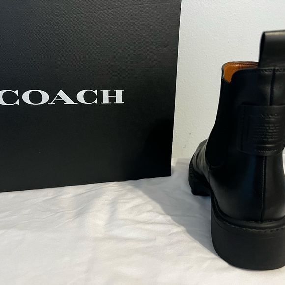 COACH Chelsey boots size 7.5 - Picture 9 of 10